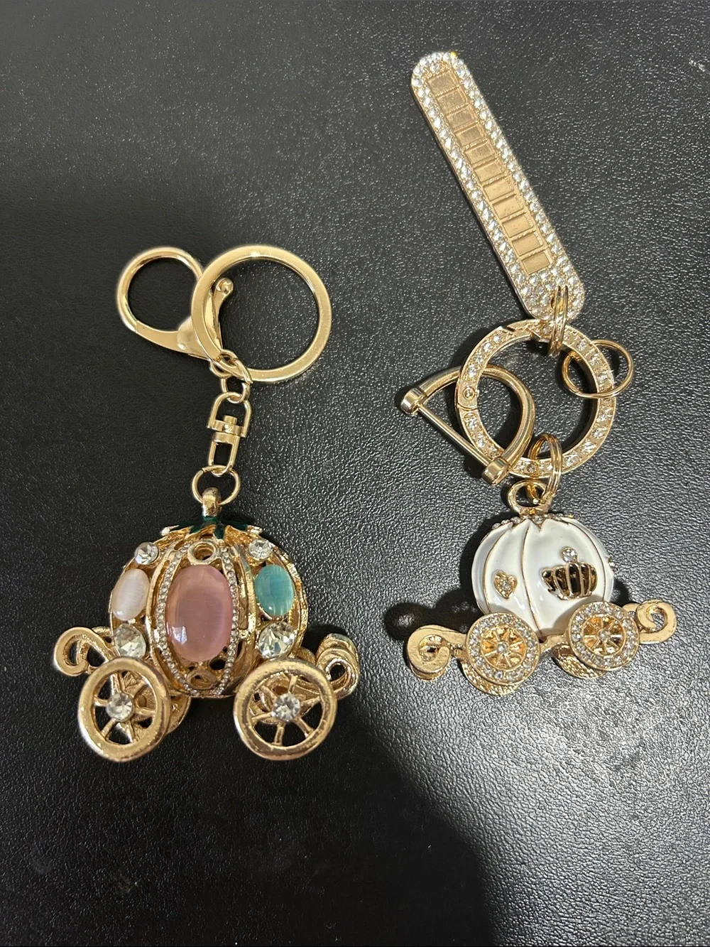 Gold-Tone Crystal Carousel Keychain Charm – Pink & White Accents